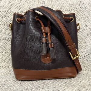 Vintage Dooney and Bourke Drawstring bucket bag